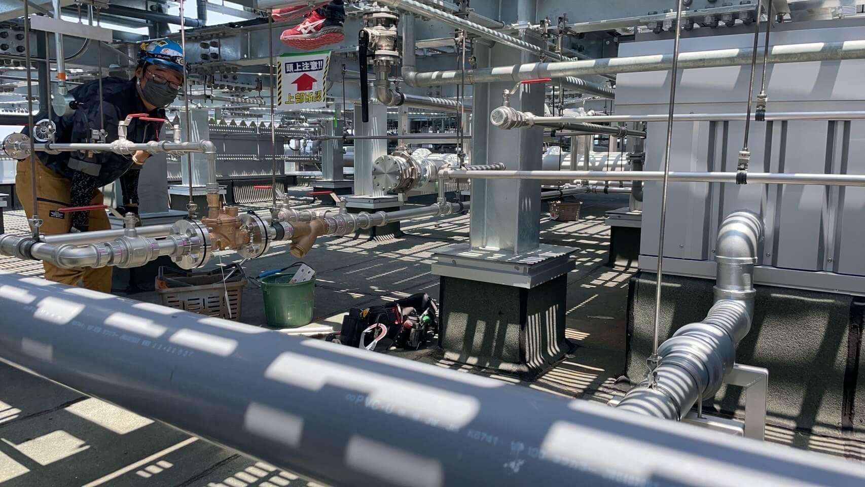 屋上タンク周り配管